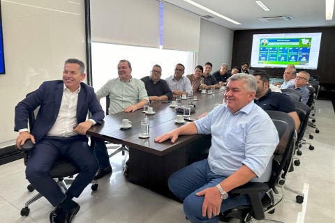 Em Cuiabá, Dr. Adilson agradece governador e reforça parcerias para o próximo ano