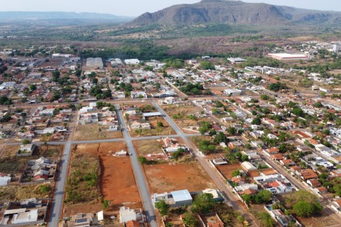 Vias em pavimentação no Nova Barra recebem sistema de drenagem para evitar alagamentos