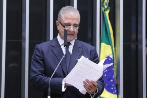 Câmara aprova projeto que obriga motorista alcoolizado que causar acidente a indenizar vítima
