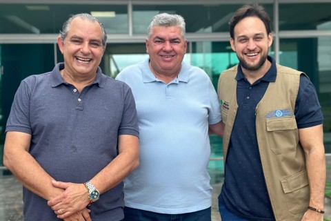 Comitiva do Governo de MT visita obras do Centro de Eventos de Barra do Garças
