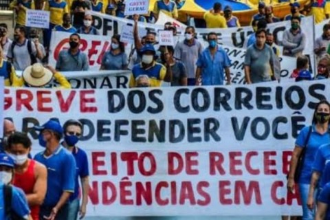 Os Correios vai parar’: sindicato anuncia greve em SC e entregadores cruzam os braços.